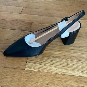 NWT BLACK SLINGBACK HEELS WIDE